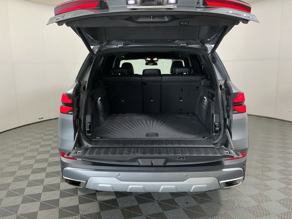 Certified 2024 BMW X5 xDrive40i w/ Premium Package AWD/4WD image 28