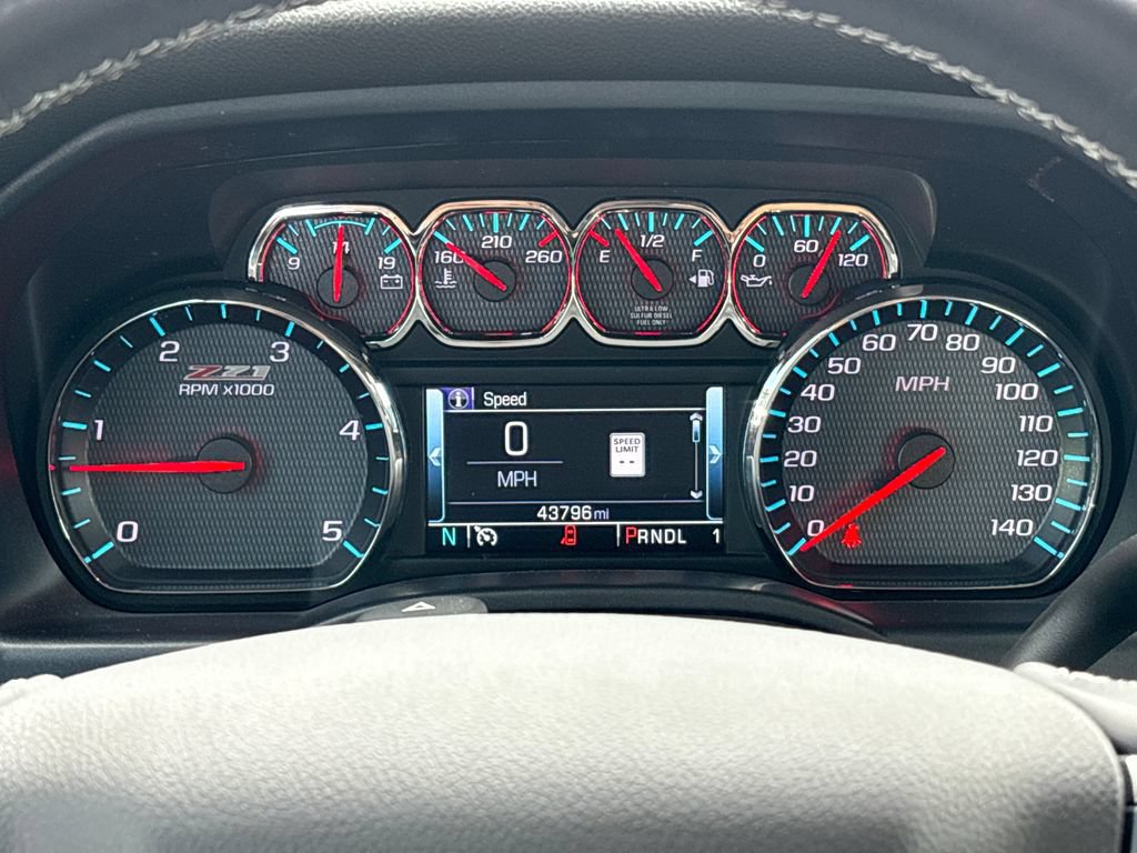 Used 2019 Chevrolet Silverado 2500 LTZ w/ Duramax Plus Package AWD/4WD image 19