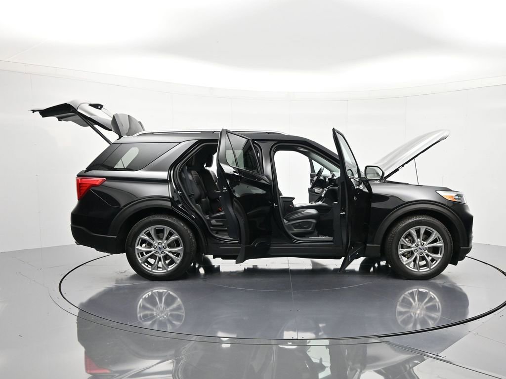 Used 2023 Ford Explorer Limited w/ Equipment Group 301A image 48