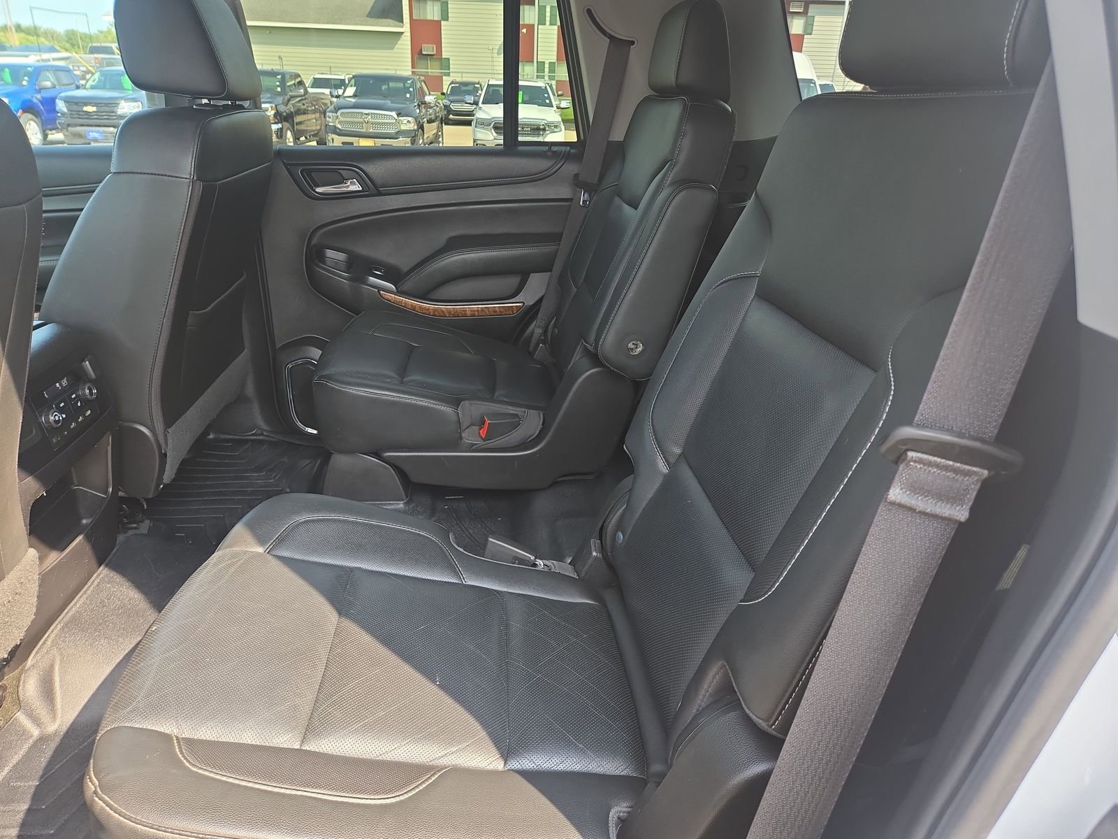 Used 2018 Chevrolet Tahoe Premier image 27