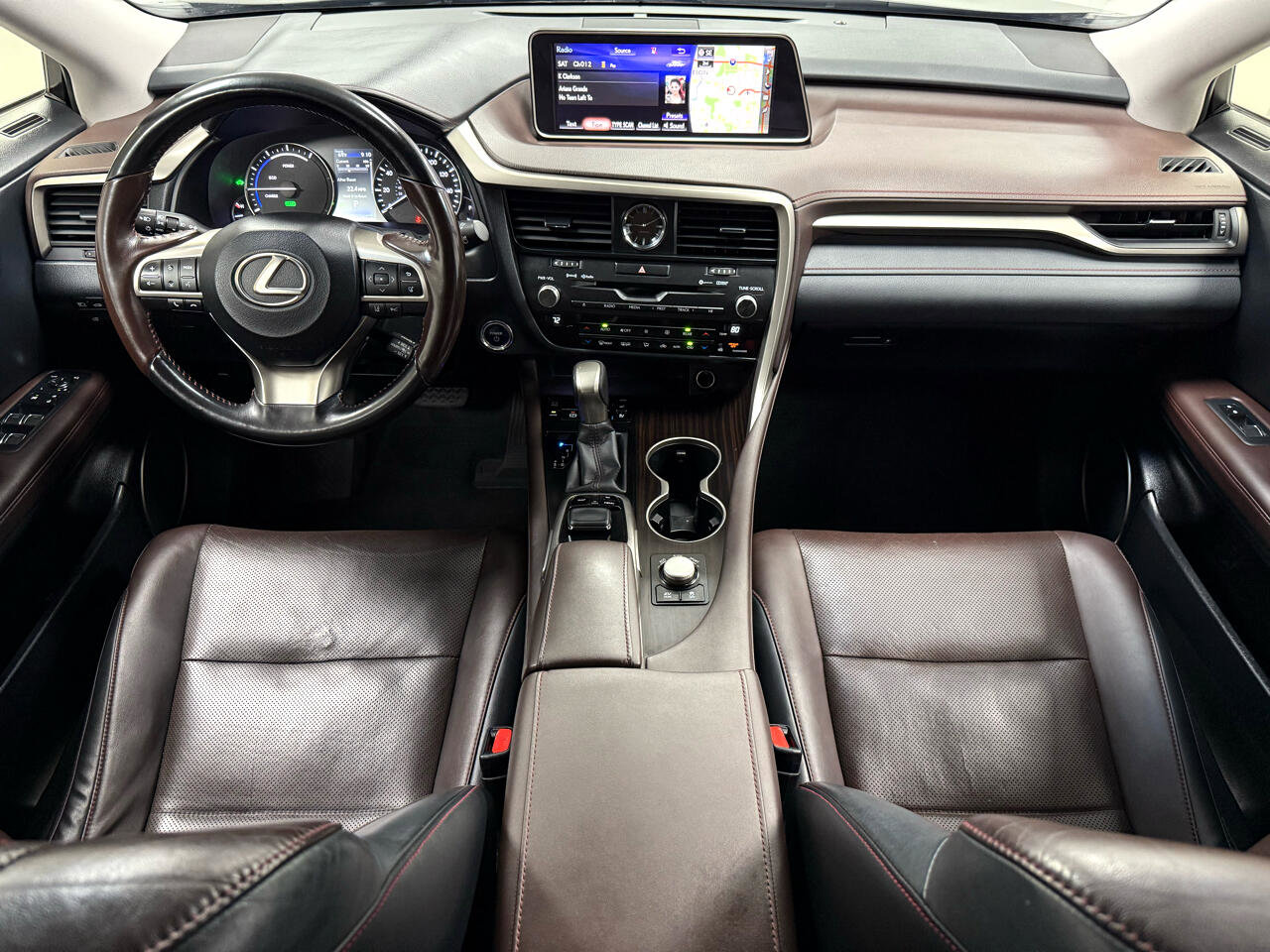 Used 2018 Lexus RX 450hL Premium w/ Premium Package image 31