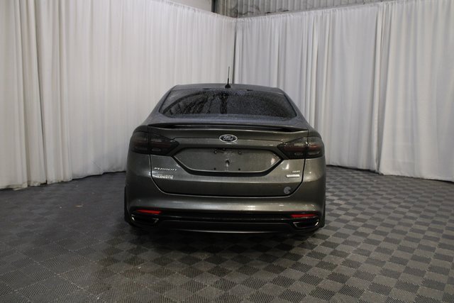 Used 2015 Ford Fusion SE w/ Equipment Group 201A image 19