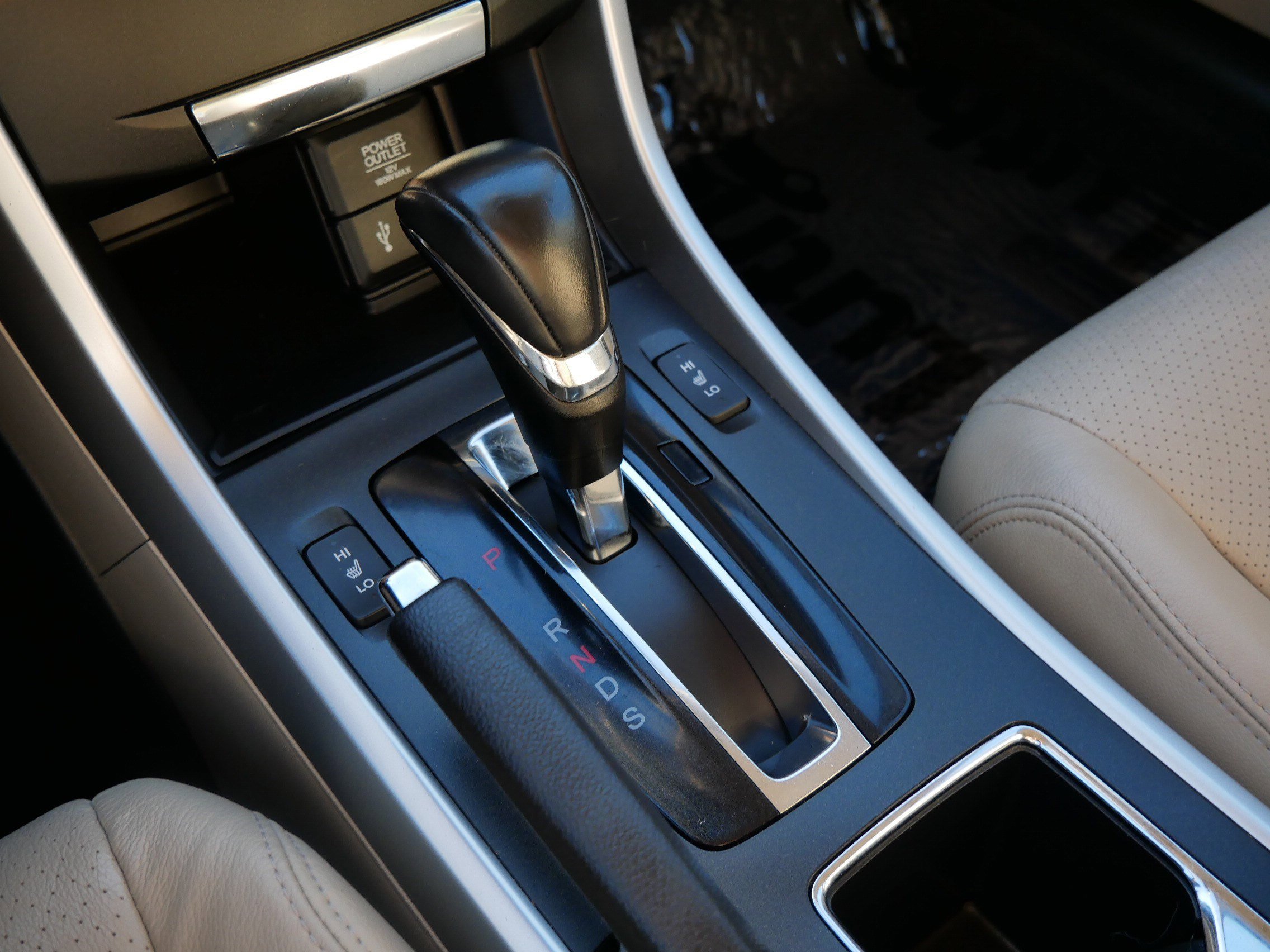 Used 2015 Honda Accord EX-L image 24