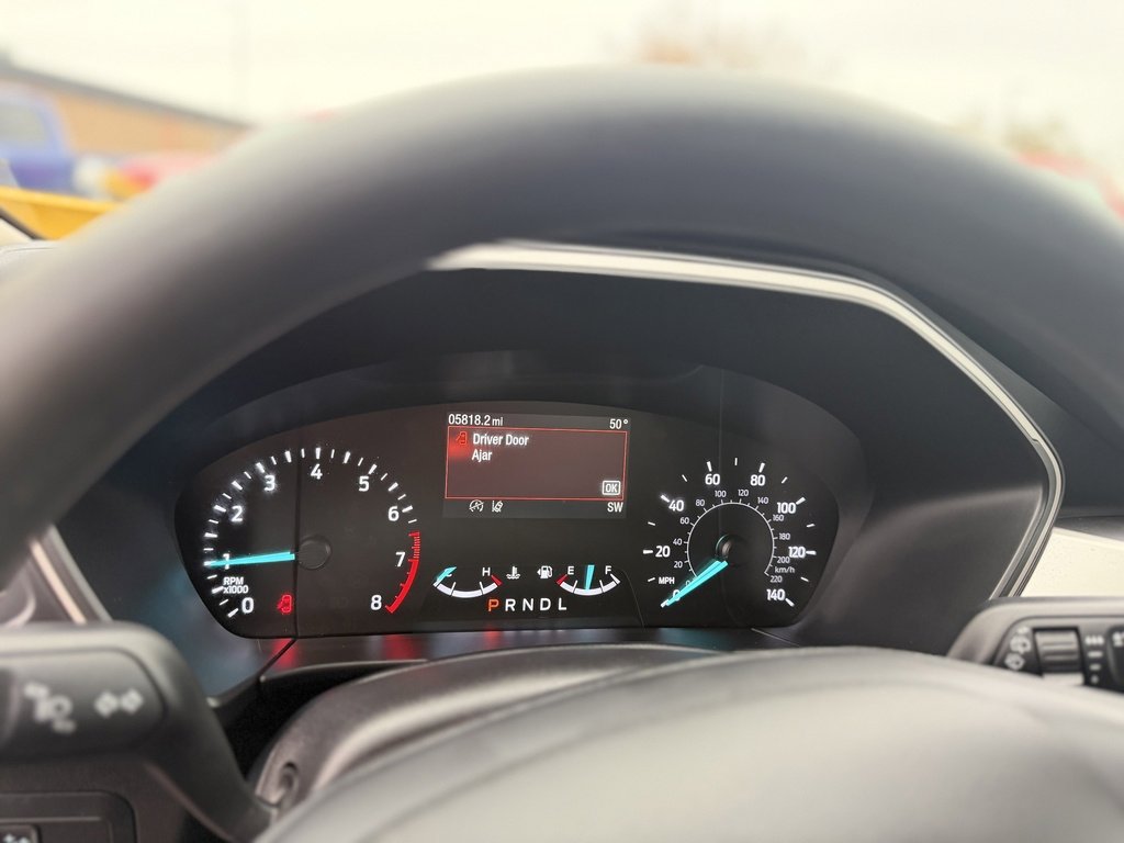 Used 2020 Ford Escape SE image 16