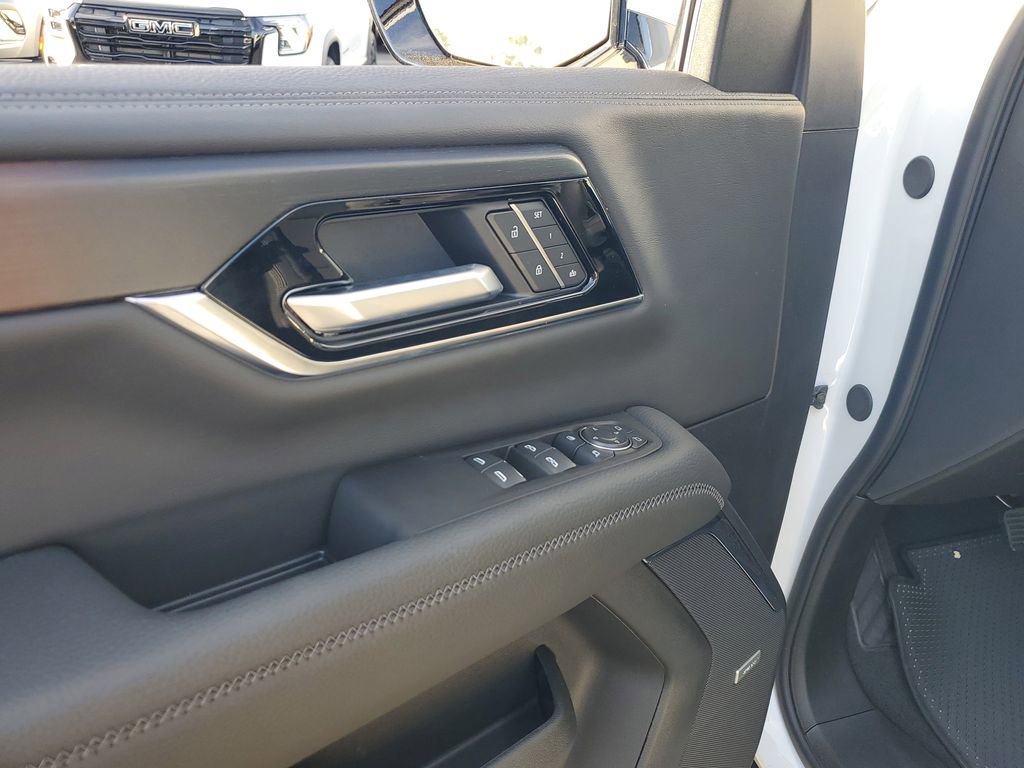 New 2026 GMC Yukon XL Denali w/ Sun & Power Step Package image 16