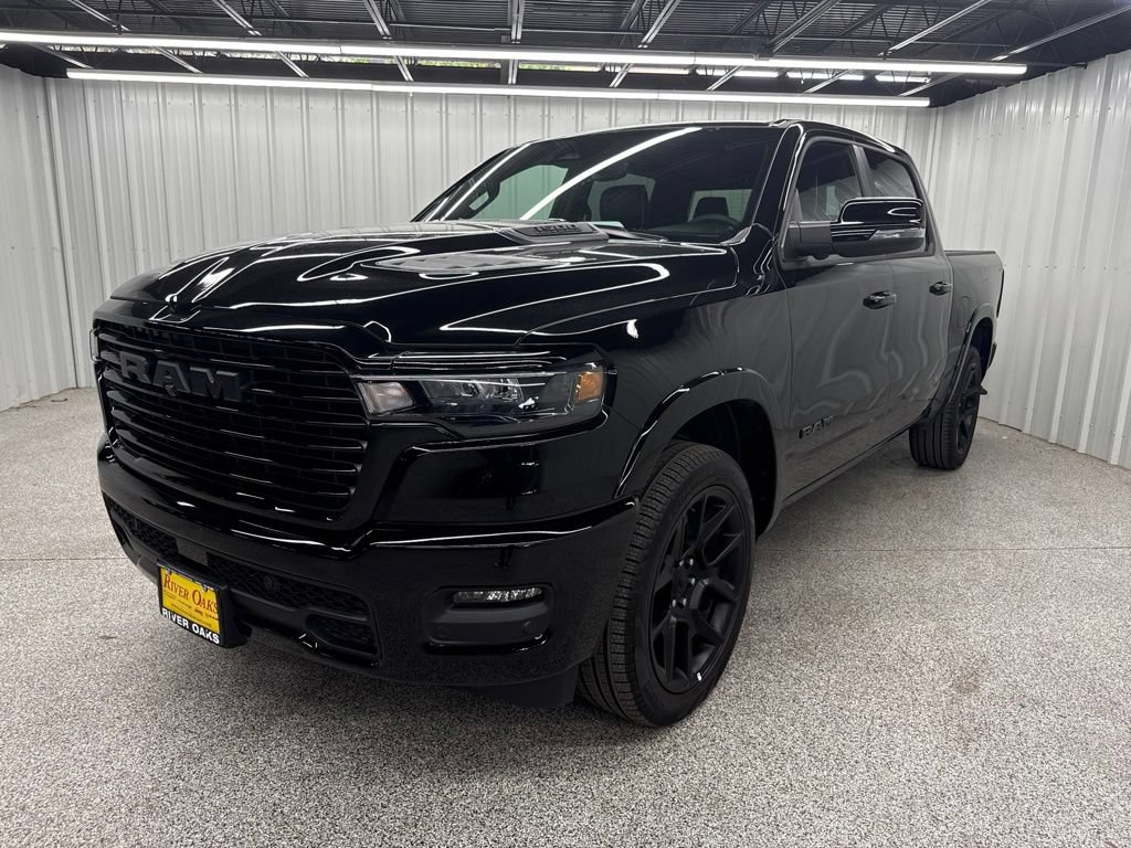 Used 2026 RAM 1500 Laramie w/ Night Edition AWD/4WD image 3