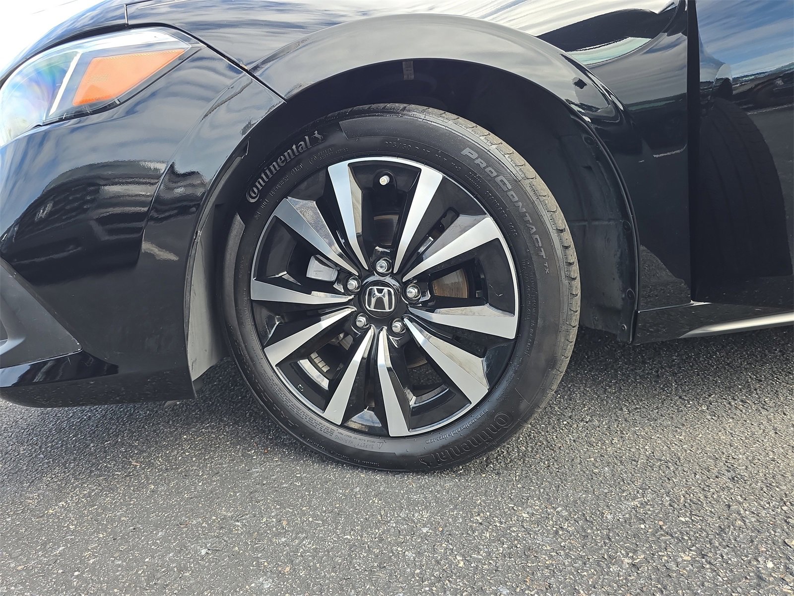 Certified 2024 Honda Civic EX-L image 29