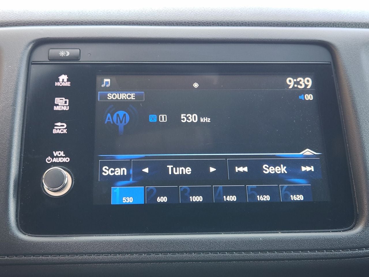 Used 2019 Honda HR-V Sport image 16
