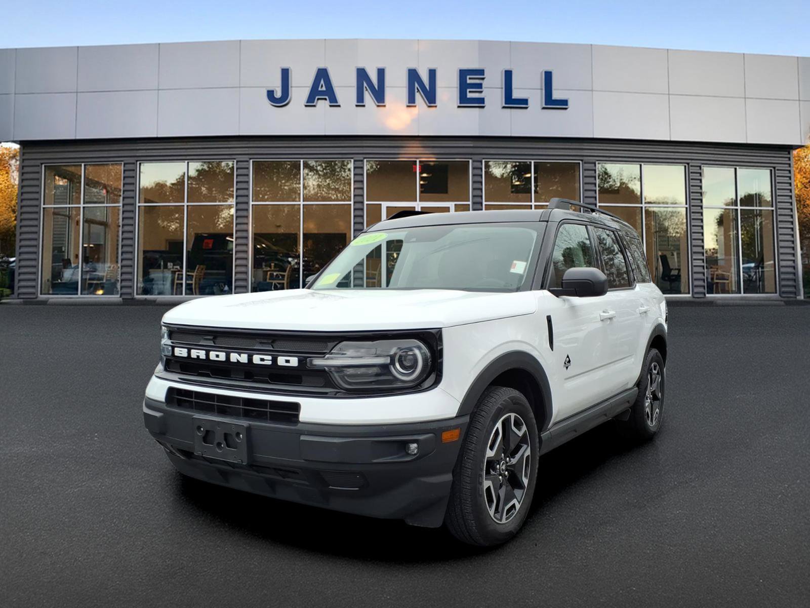 Used 2021 Ford Bronco Sport Outer Banks image 1