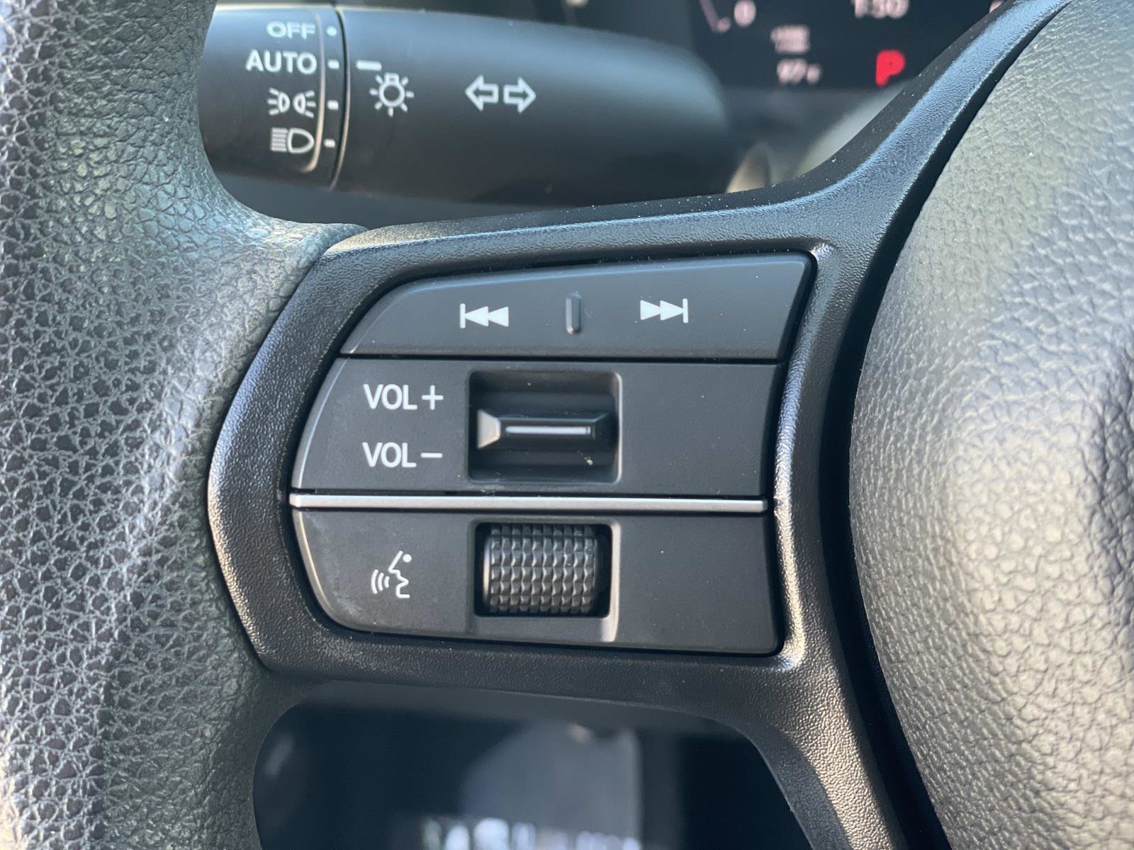 Certified 2024 Honda Accord EX image 4