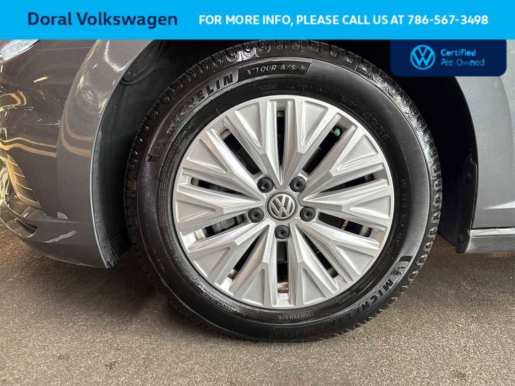 Used 2019 Volkswagen Jetta S w/ Driver Assistance Package image 10