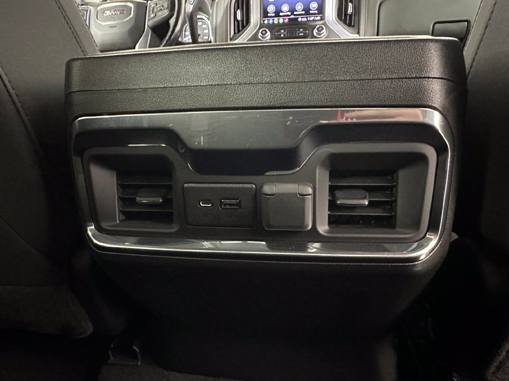 Used 2020 GMC Sierra 1500 Elevation w/ Elevation Value Package AWD/4WD image 27