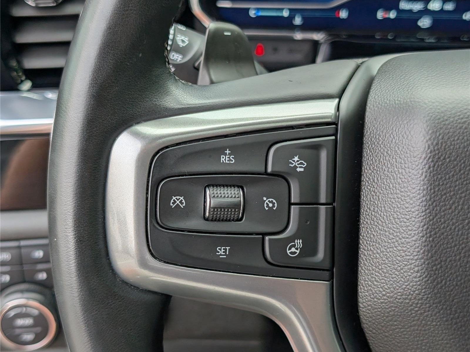 Used 2023 Chevrolet Silverado 1500 LTZ w/ LTZ Premium Package AWD/4WD image 24