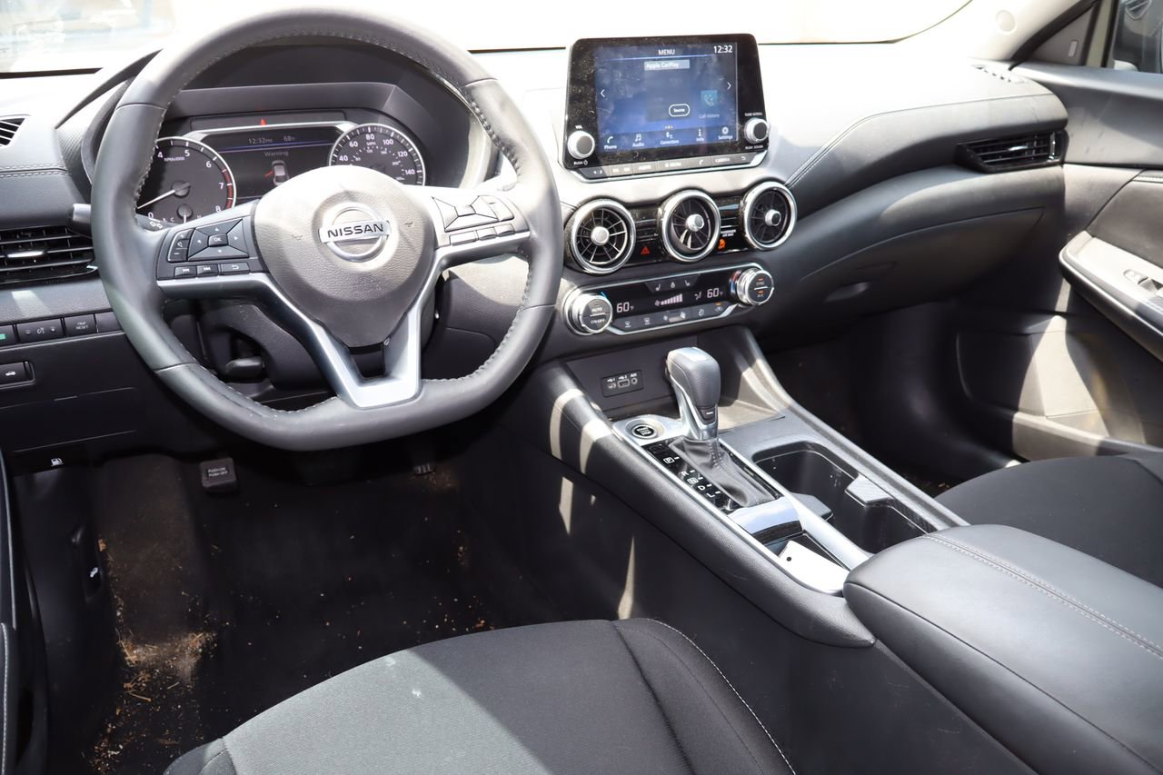 Used 2023 Nissan Sentra SV w/ All-Weather Package FWD image 4