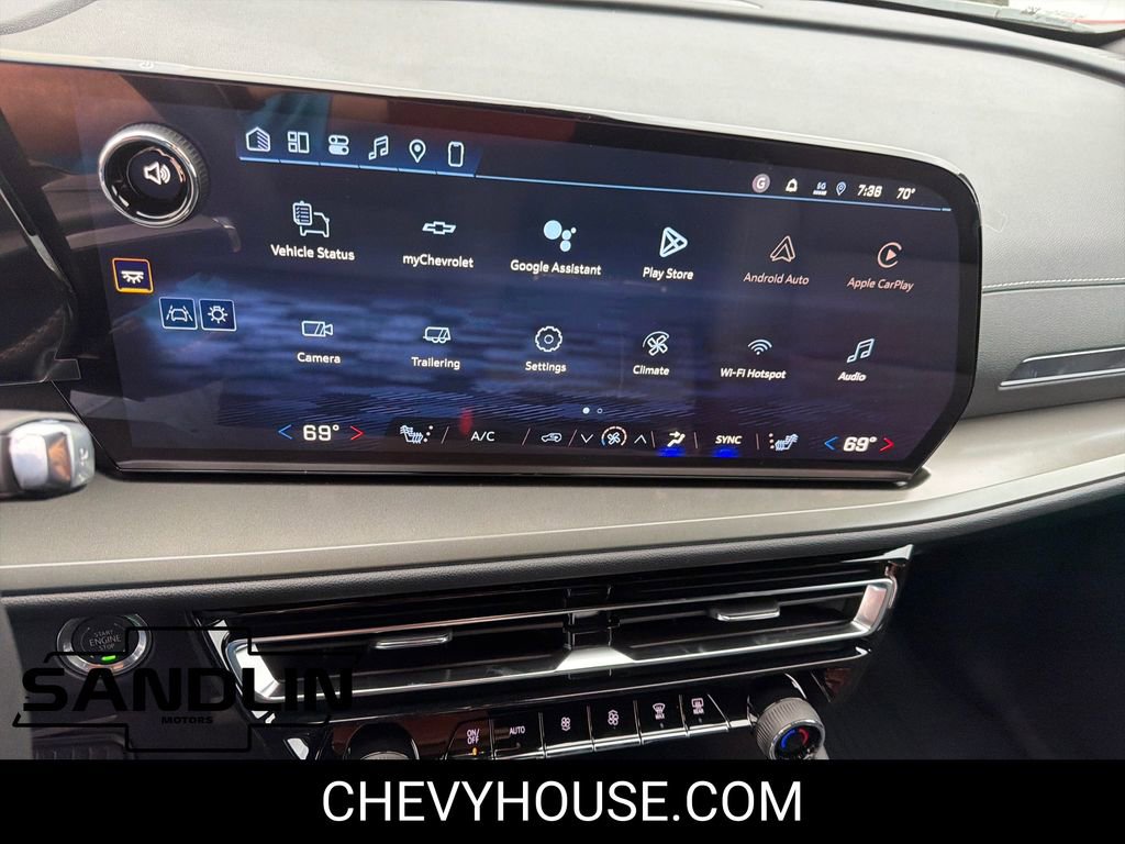 New 2026 Chevrolet Traverse LT w/ Sun and Wheel Package image 17