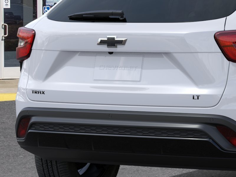 New 2026 Chevrolet Trax LT w/ Driver Confidence Package FWD image 15