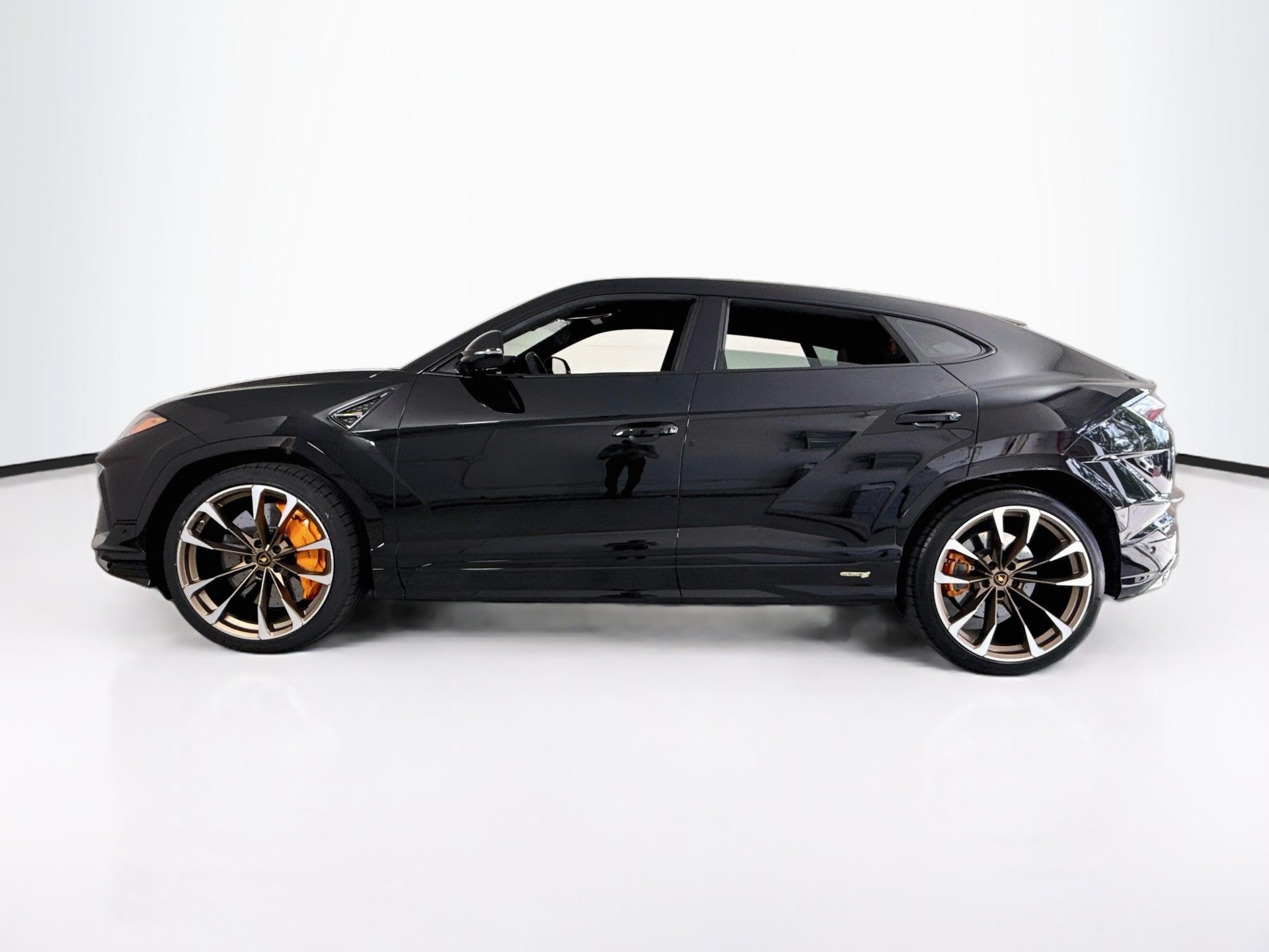 Used 2024 Lamborghini Urus S AWD/4WD image 4