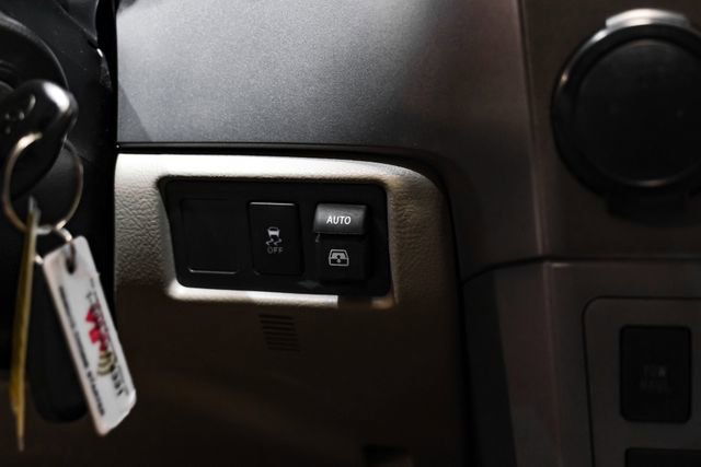 Used 2015 Toyota Sequoia Platinum image 32