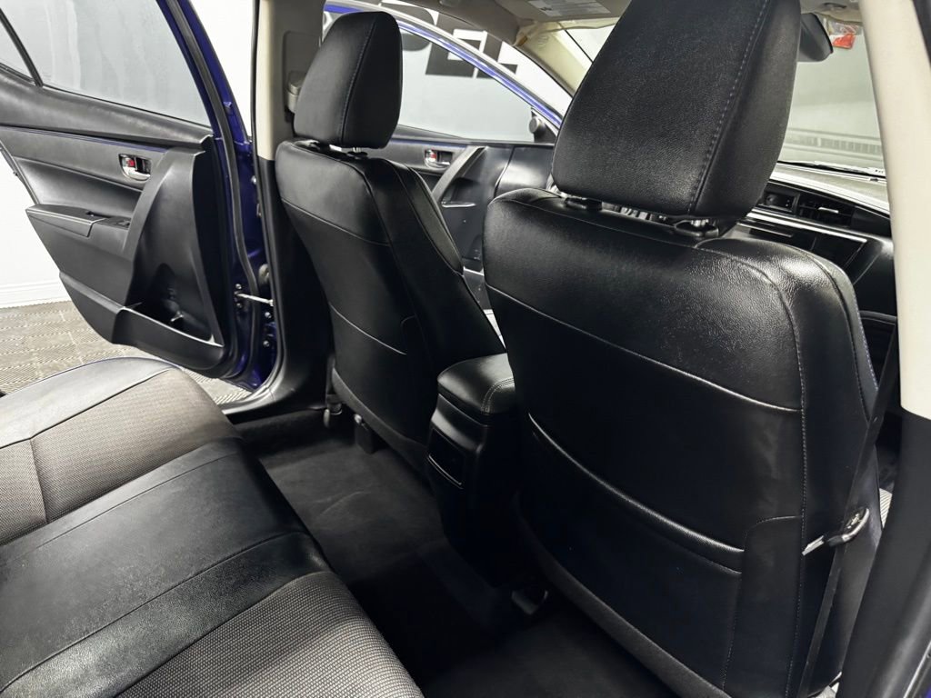 Used 2018 Toyota Corolla SE w/ Body Protection Package FWD image 47