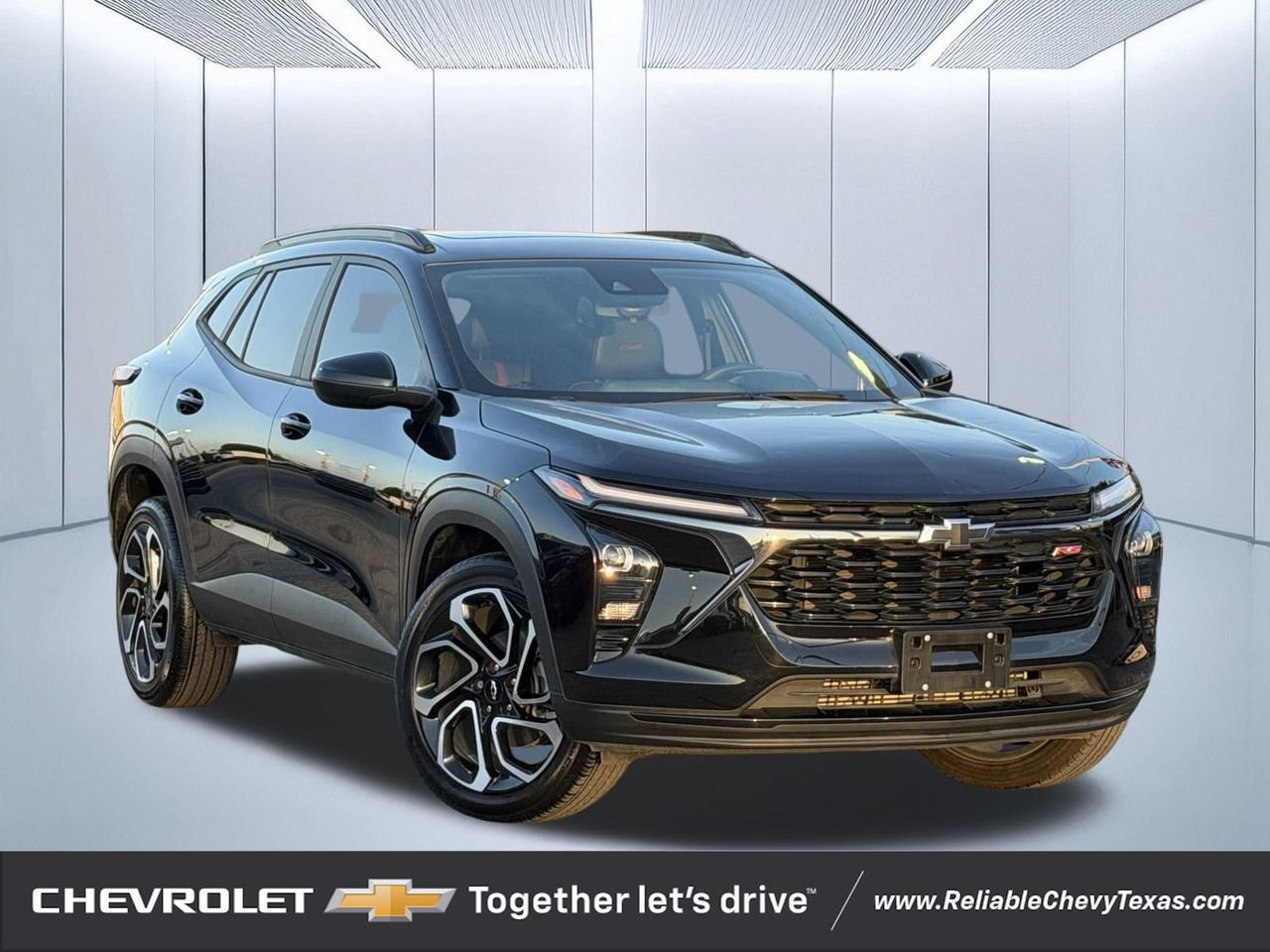 Used 2025 Chevrolet Trax RS w/ Sunroof Package