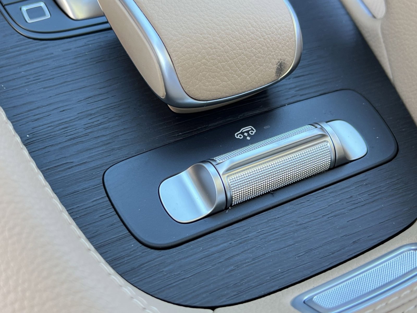 New 2026 Mercedes-Benz GLS 450 4MATIC image 35