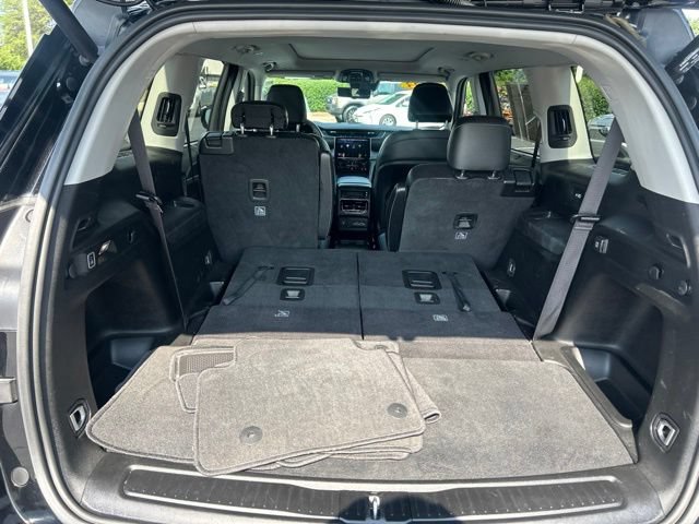 Used 2023 Jeep Grand Cherokee L Limited w/ Luxury Tech Group II AWD/4WD image 10