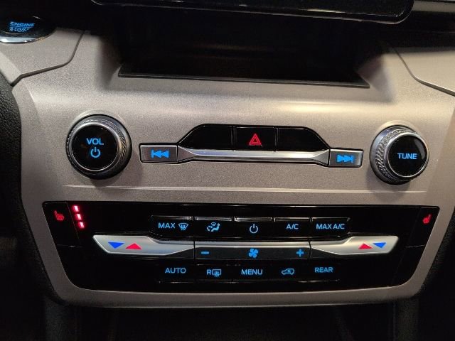 Certified 2023 Ford Explorer XLT AWD/4WD image 21