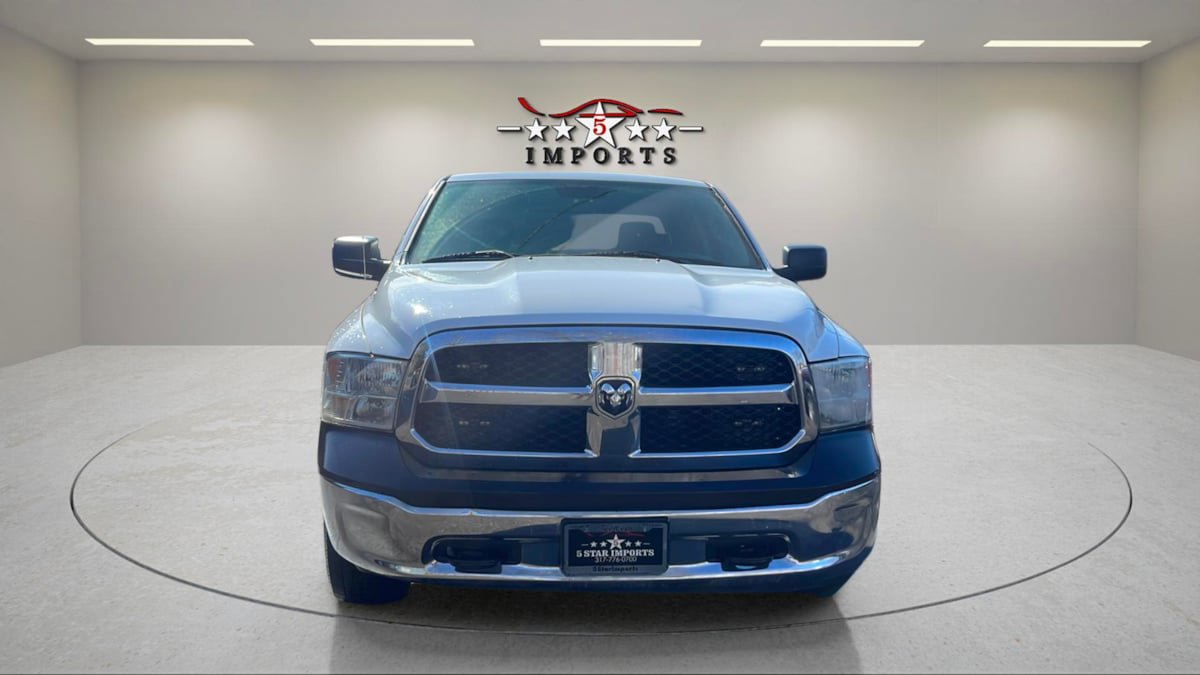 Used 2014 RAM 1500 4x4 Crew Cab w/ Exterior Appearance Group image 20
