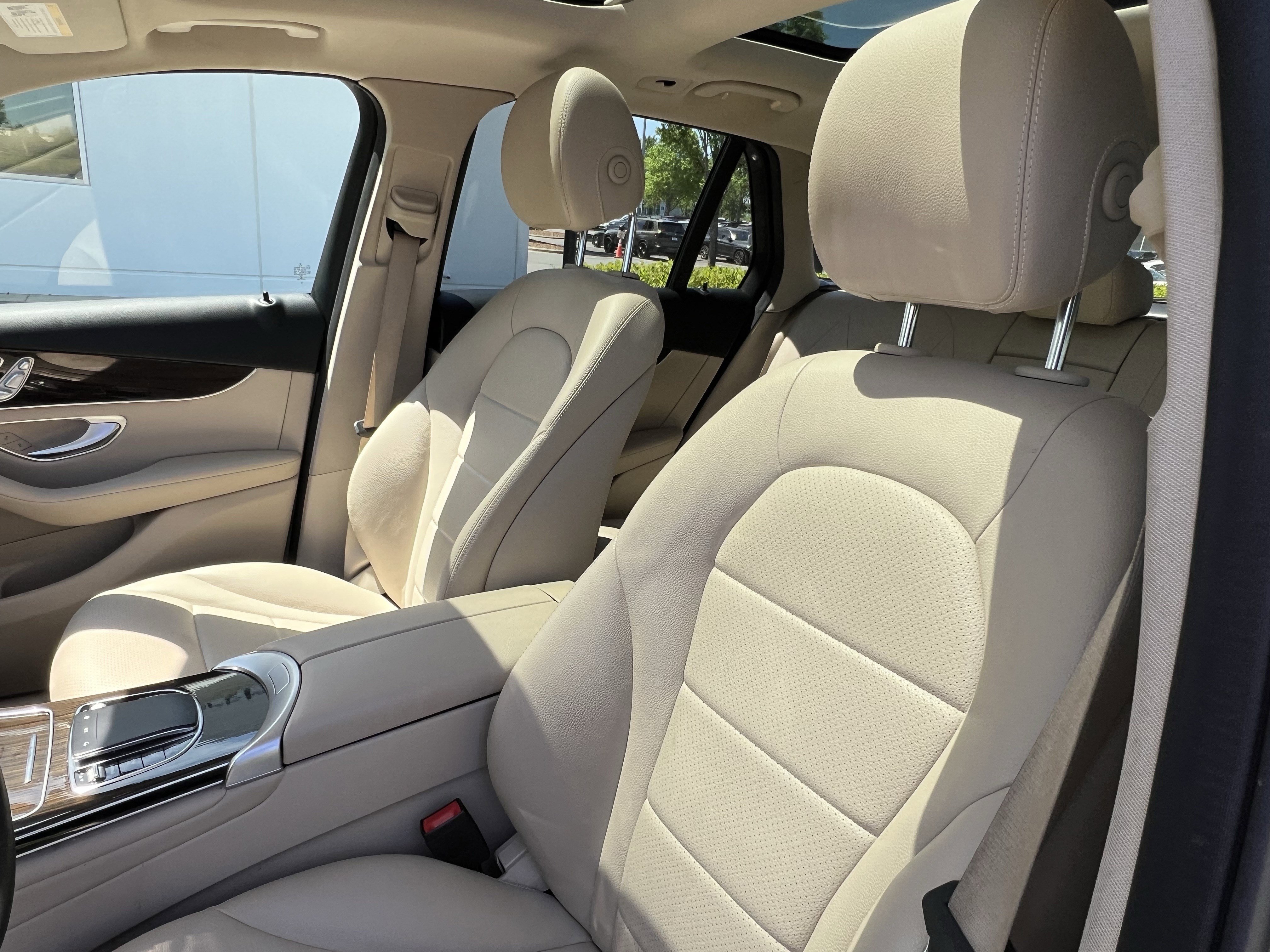 Certified 2021 Mercedes-Benz GLC 300 image 16