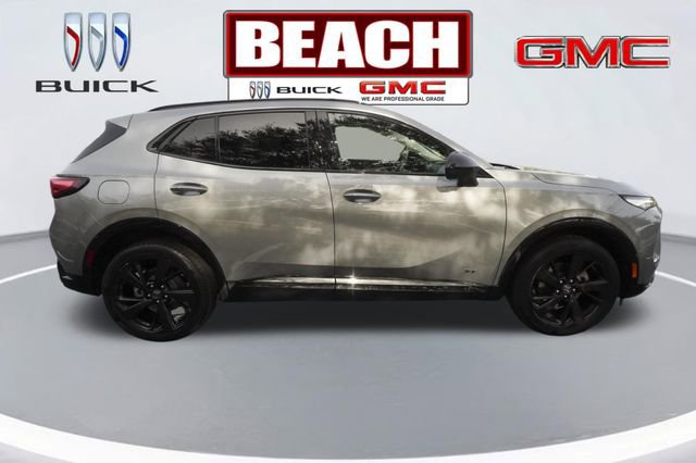 Used 2025 Buick Envision Sport Touring video 2