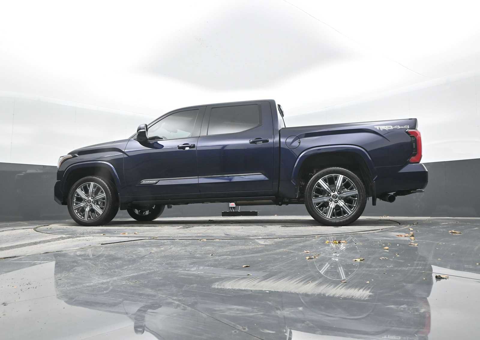 Used 2023 Toyota Tundra Platinum image 34