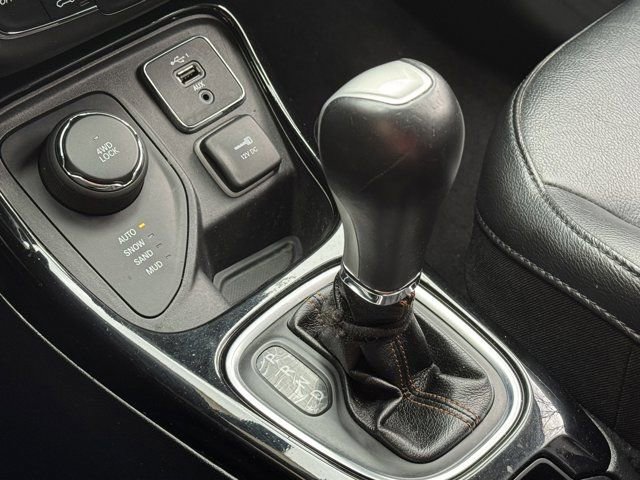 Used 2019 Jeep Compass Limited image 23