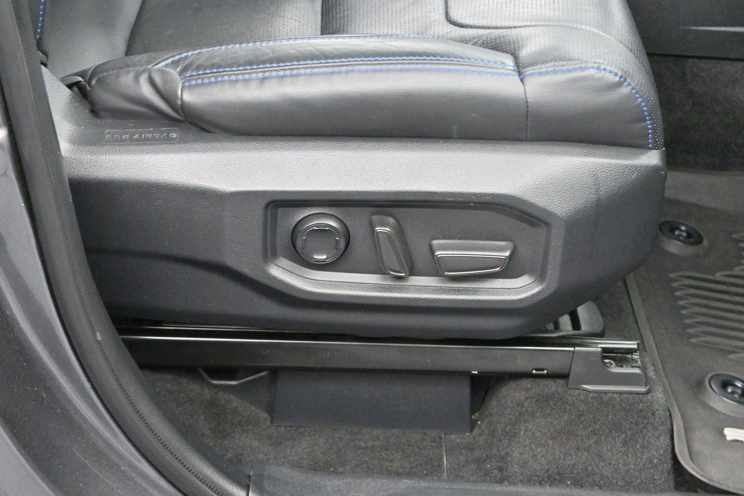 Used 2023 Toyota Sequoia Platinum AWD/4WD image 37