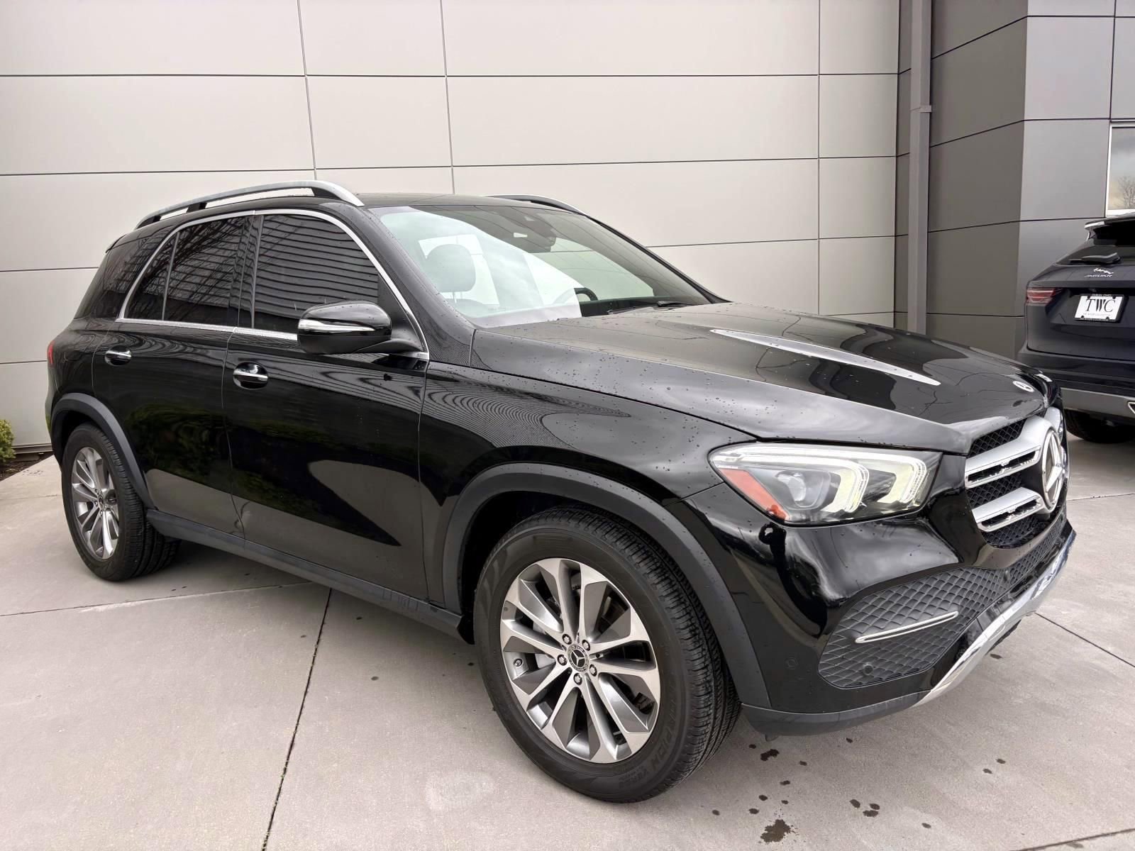 Used 2021 Mercedes-Benz GLE 350 4MATIC image 3