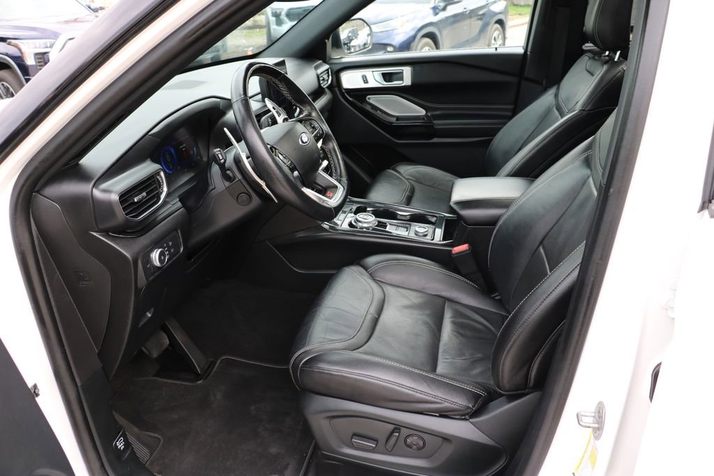 Used 2021 Ford Explorer ST w/ ST Street Pack image 8