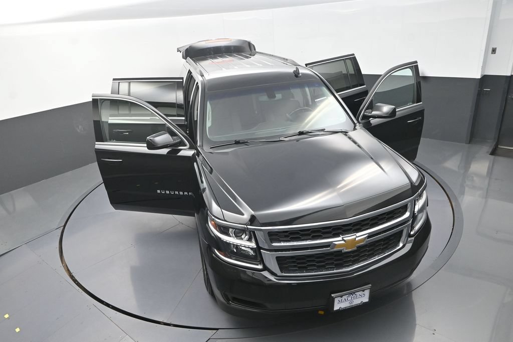 Used 2018 Chevrolet Suburban LS w/ Skid Plate Package AWD/4WD image 32