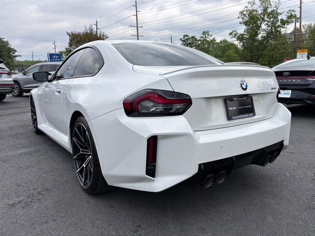 Used 2024 BMW M2 w/ Lighting Package RWD image 5