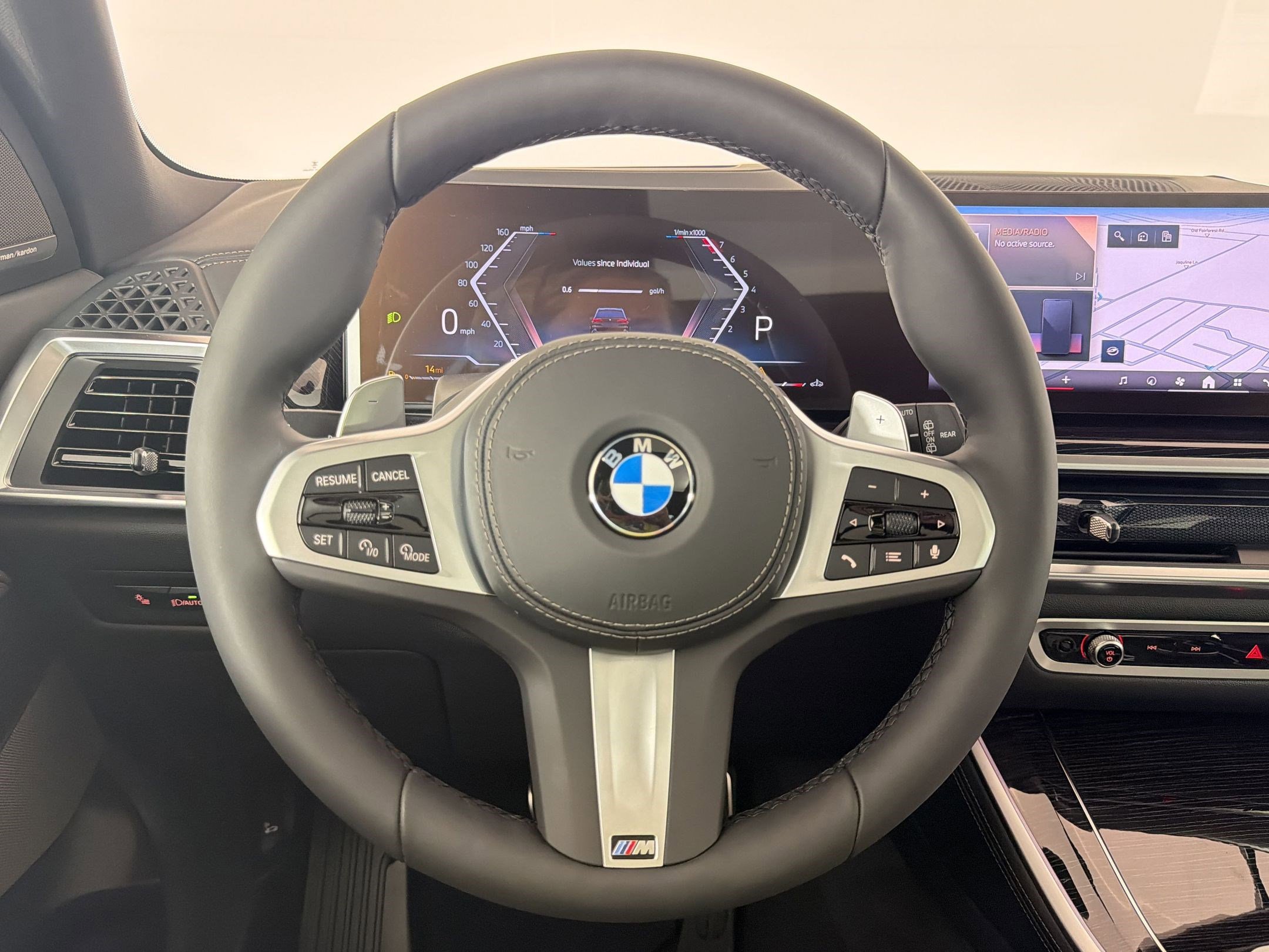 New 2026 BMW X5 xDrive40i w/ M Sport Package AWD/4WD image 15