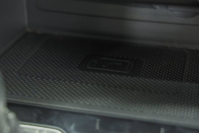 Certified 2022 Volkswagen Atlas Cross Sport SE image 24