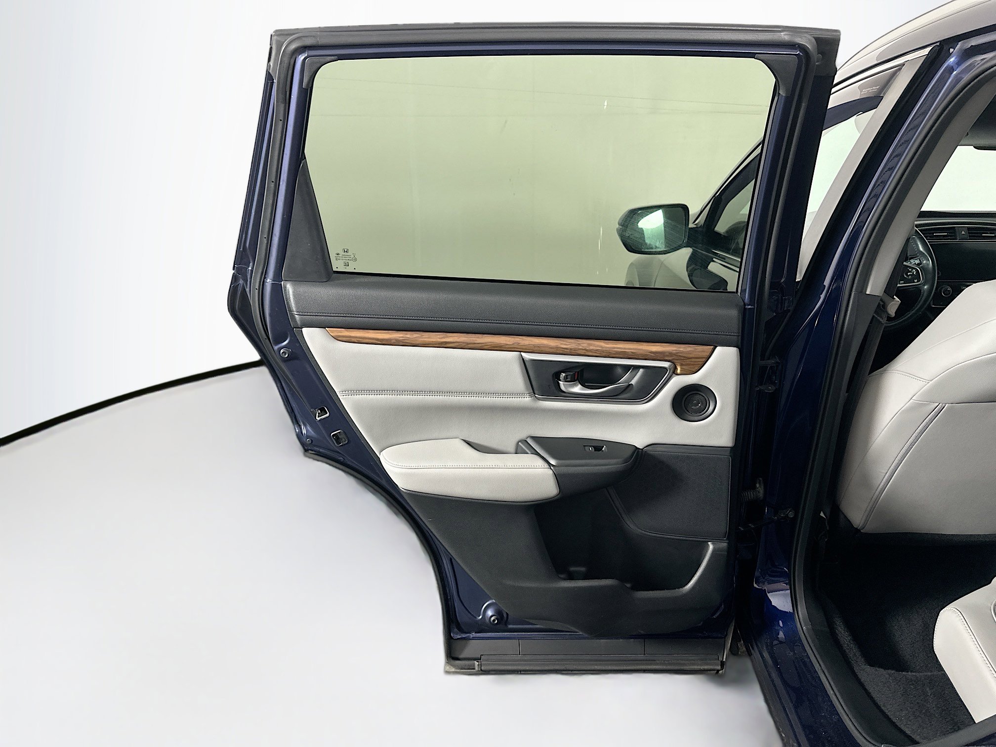 Used 2019 Honda CR-V Touring image 27