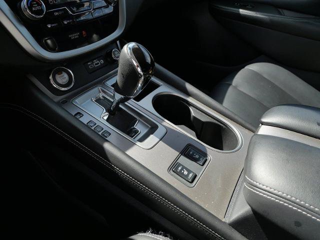 Certified 2023 Nissan Murano SV w/ SV Midnight Edition Package AWD/4WD image 19