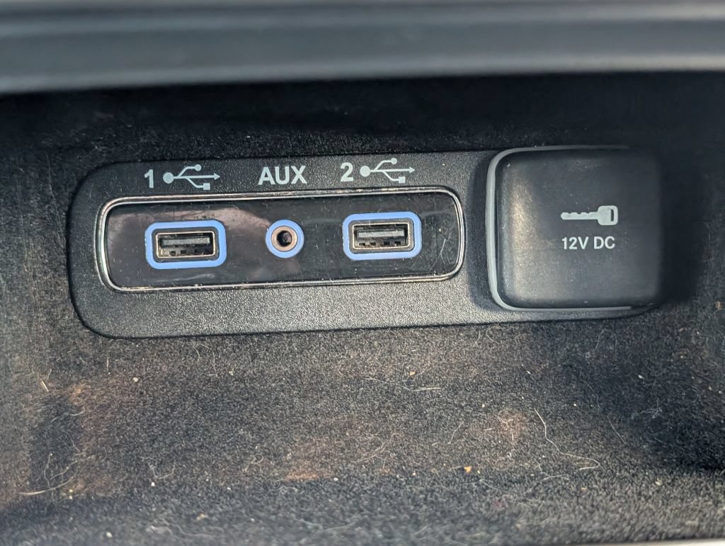 Used 2018 Jeep Grand Cherokee Altitude AWD/4WD image 23