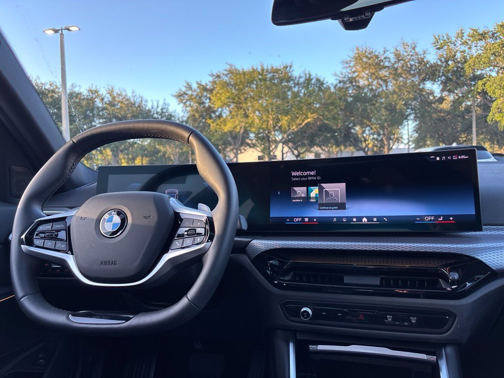 Used 2025 BMW 330i xDrive Sedan AWD/4WD image 22
