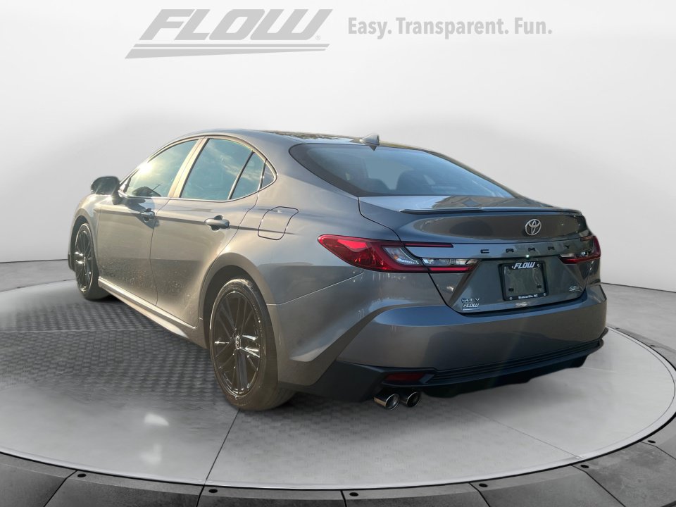 Used 2026 Toyota Camry SE FWD image 6
