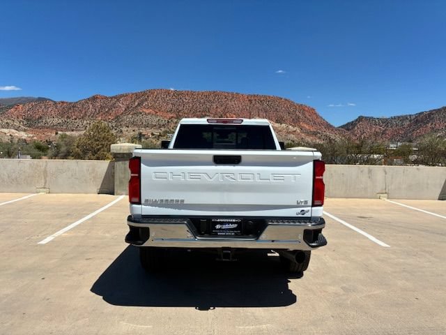 New 2026 Chevrolet Silverado 3500 LTZ w/ LTZ Convenience Package AWD/4WD image 7