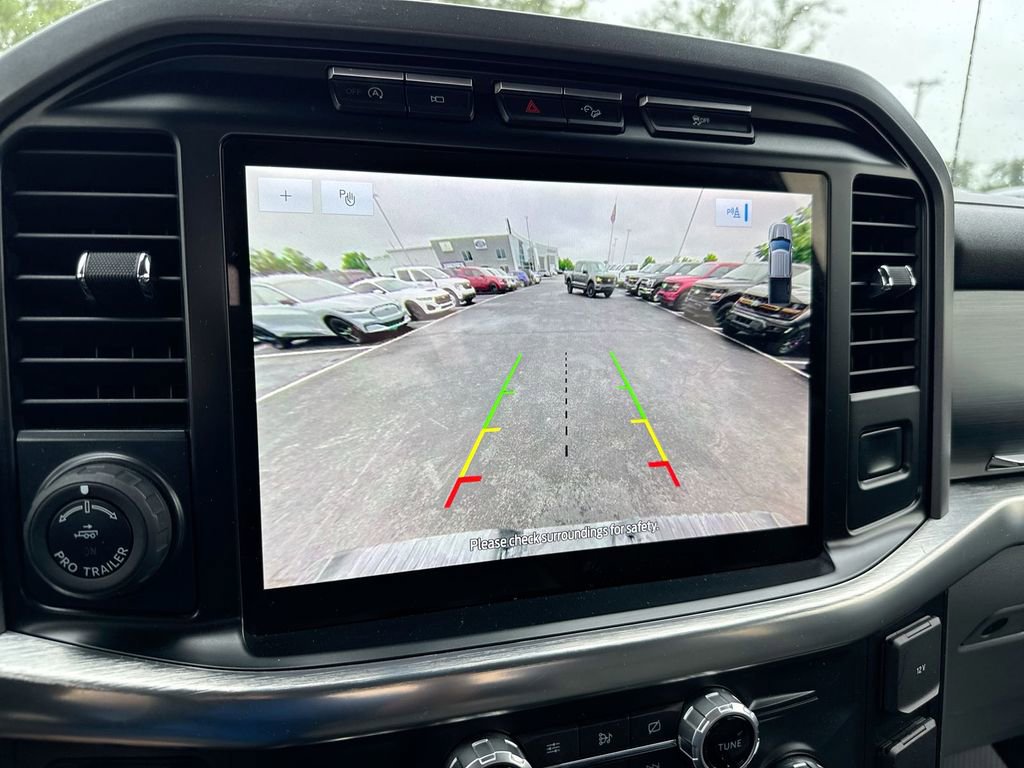 Used 2021 Ford F150 Lariat w/ Equipment Group 502A High image 17