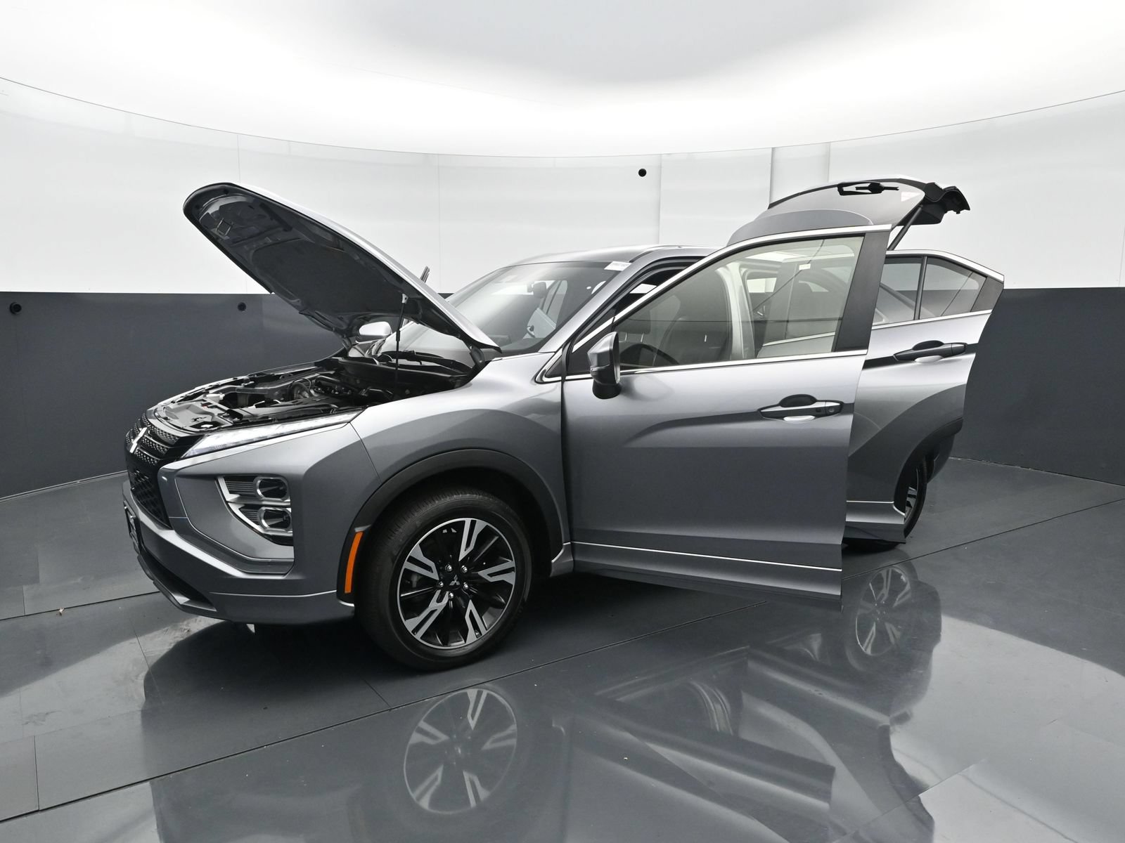 Used 2024 Mitsubishi Eclipse Cross SEL AWD/4WD image 28