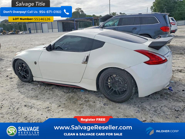 Used 2018 Nissan 370Z NISMO RWD image 3