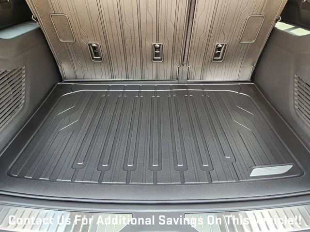 New 2026 GMC Yukon XL Denali Ultimate w/ LPO, Floor Liner Package AWD/4WD image 26