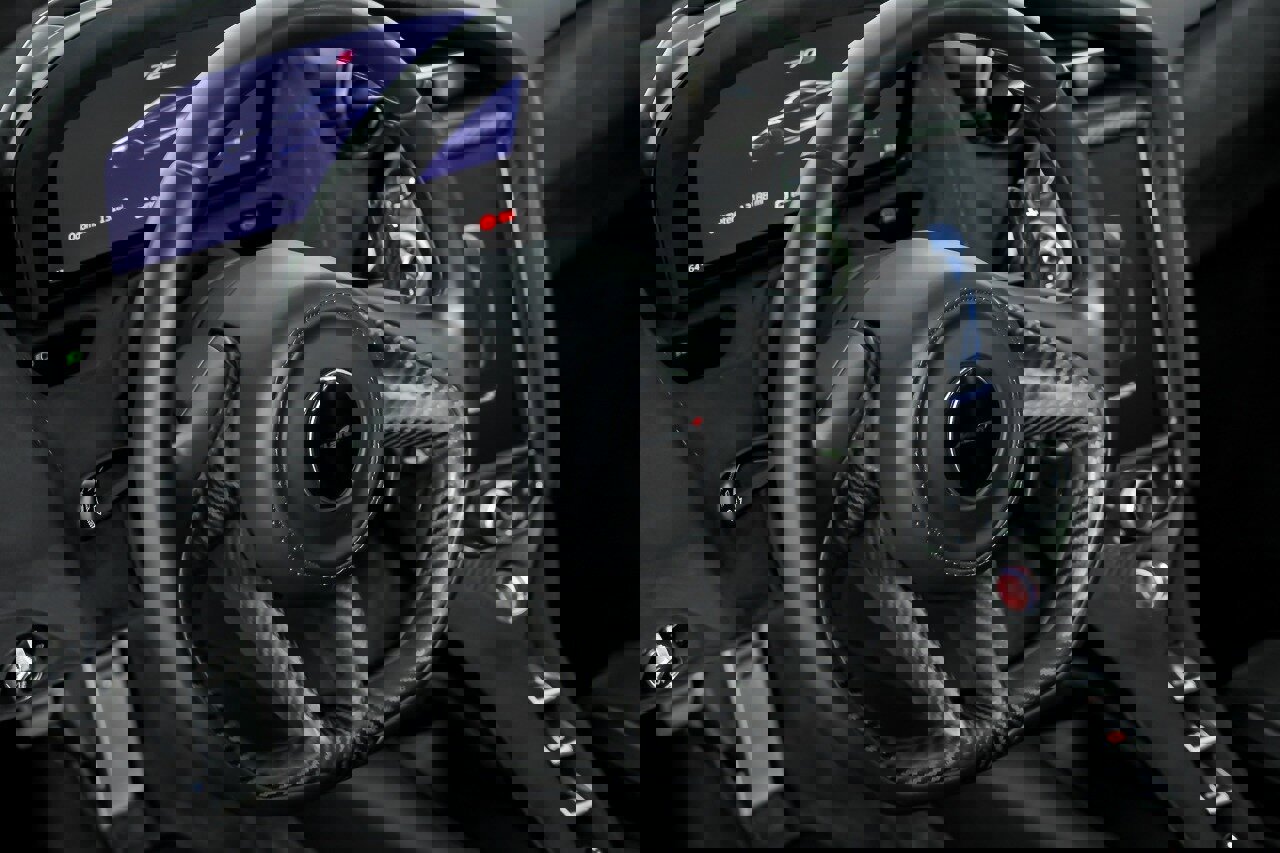 Used 2018 McLaren 720S Performance image 28